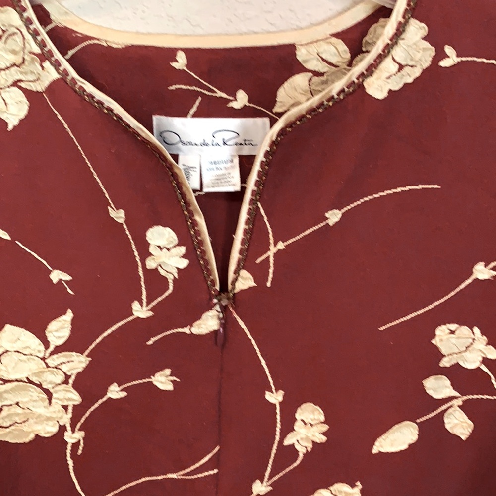 Vintage Oscar de la Renta dressing gown. Burgundy with golden silk floral